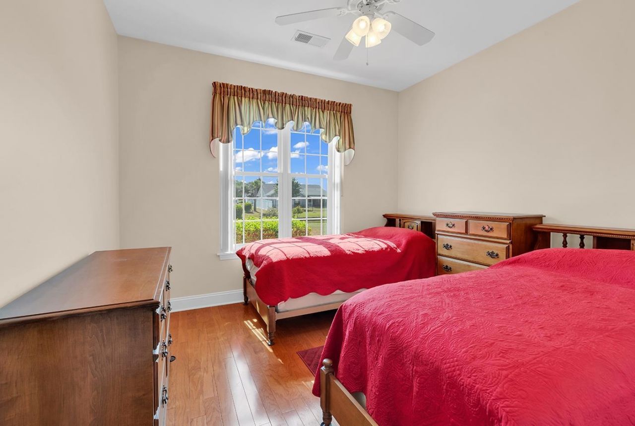 545 Sandridge Rd. Photo 23