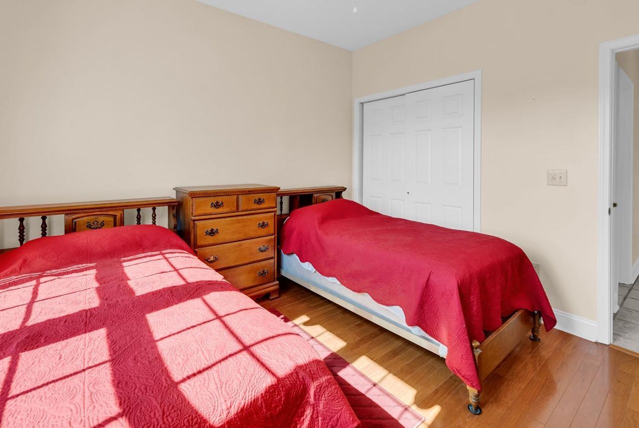 545 Sandridge Rd. Photo 24