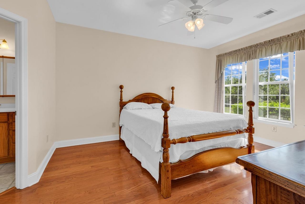 545 Sandridge Rd. Photo 26