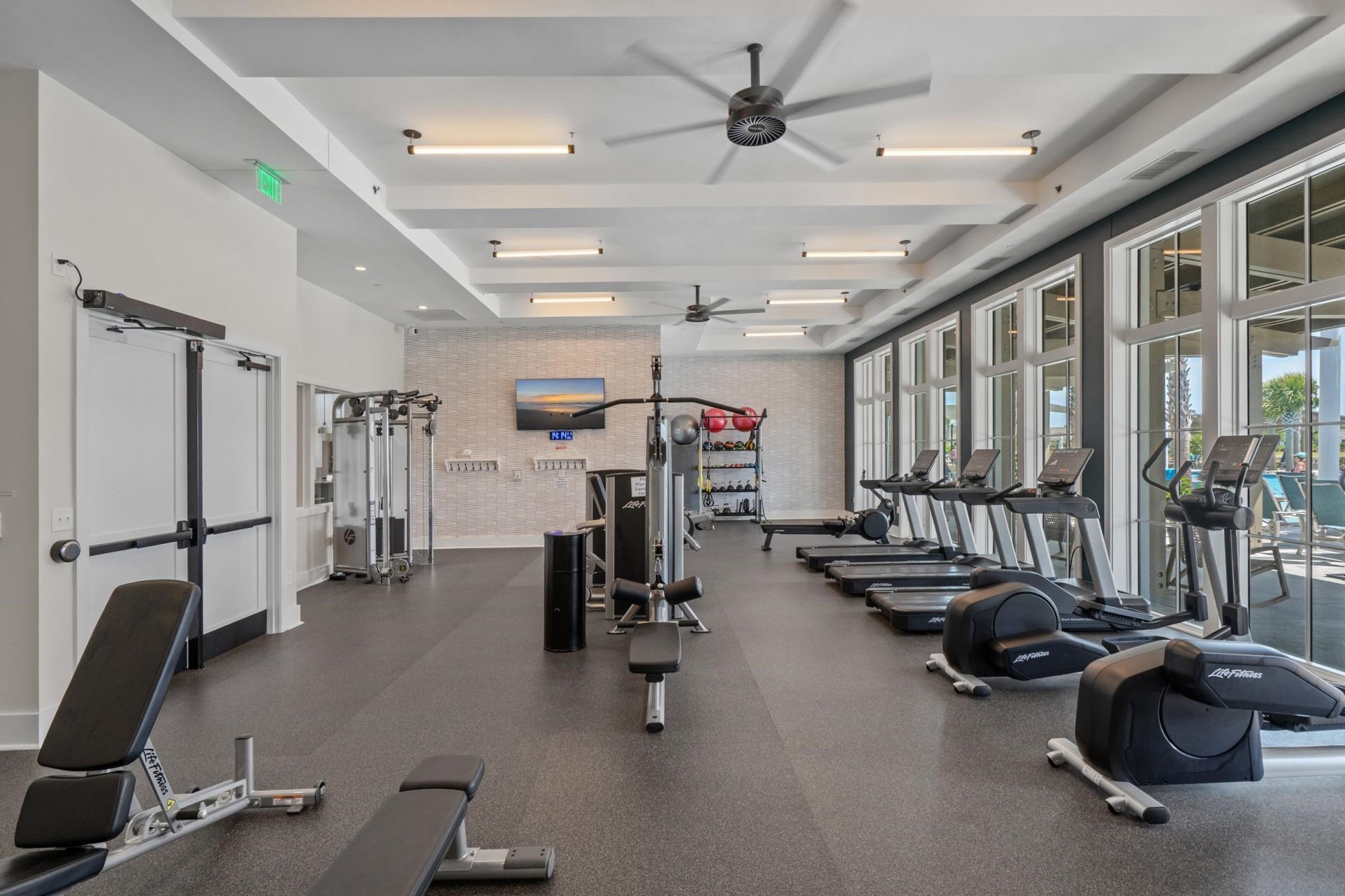 1338 Saw Palmetto St. Photo 8