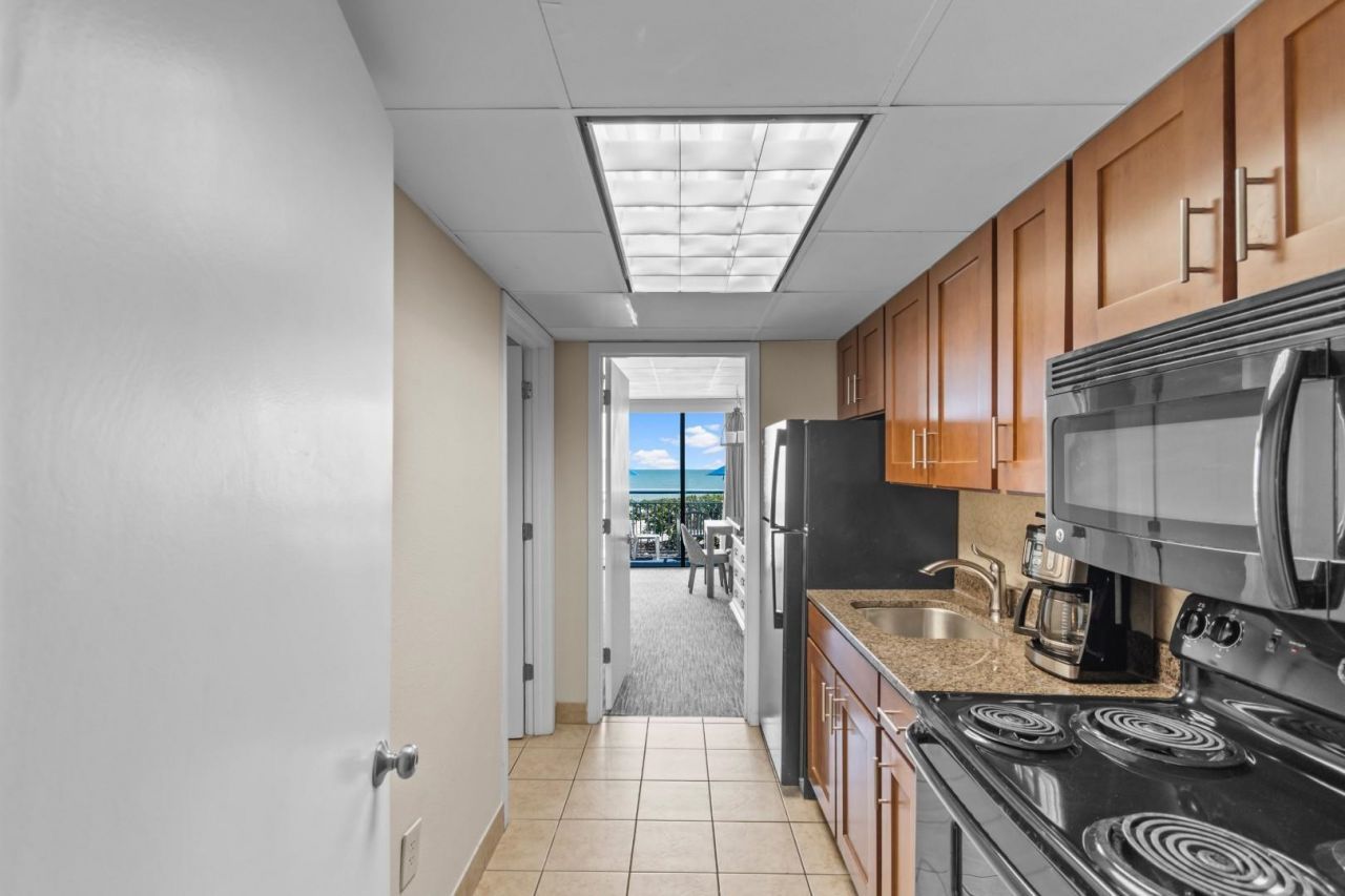 1105 S Ocean Blvd. Photo 5