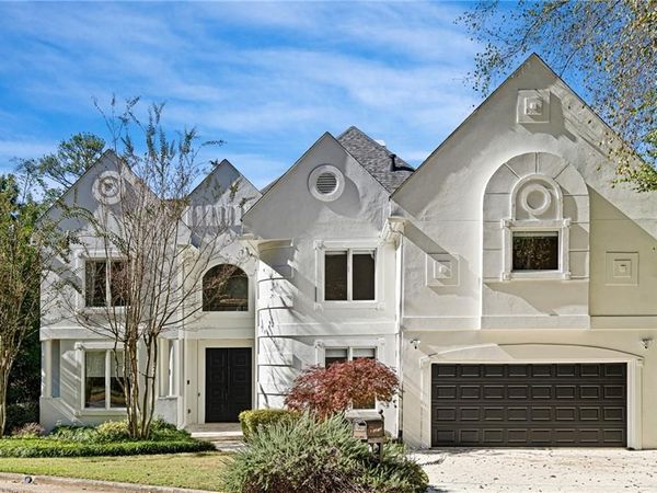 4 Vale Close NE, Atlanta, GA 30324