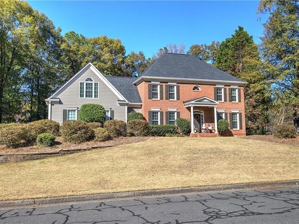 4 Buckingham Court, Cartersville, GA 30120