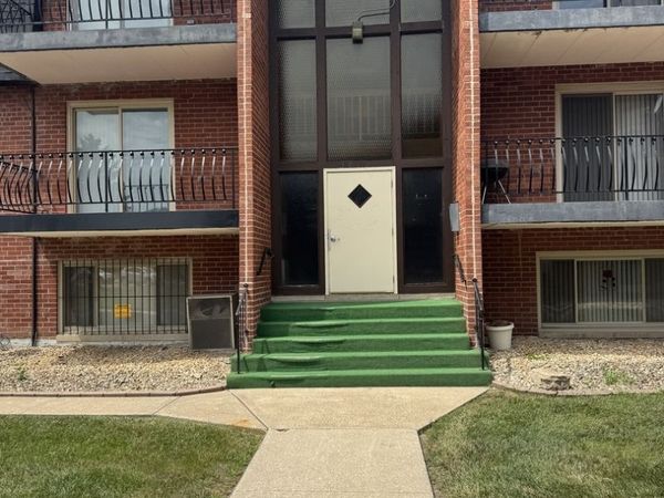 3012 W 171st Street , Unit GT, Hazel Crest, IL 60429