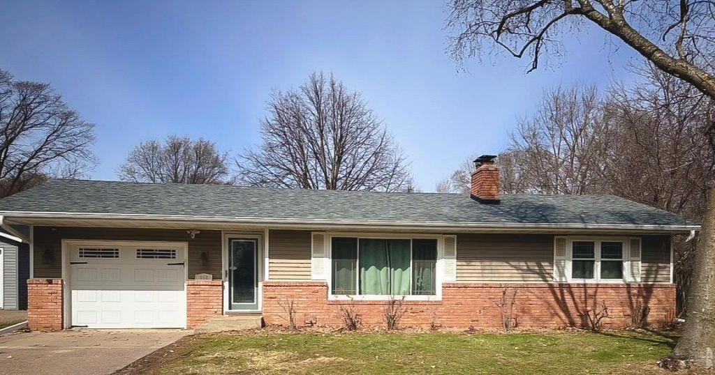 213 Vine Street, Monticello, MN 55362