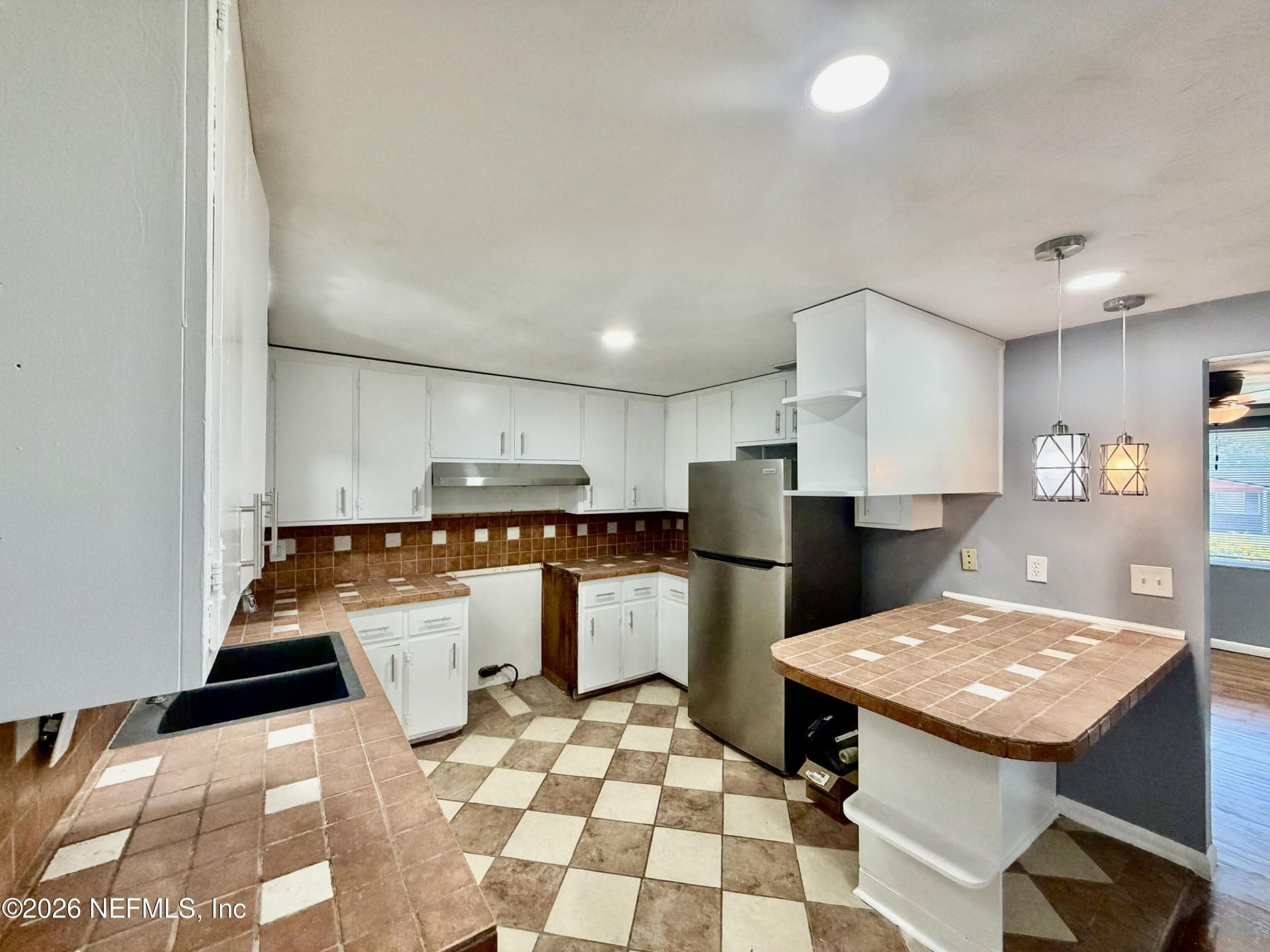 2421 St Leger Drive, Jacksonville, FL 32208 Photo