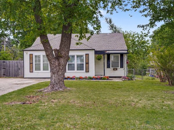 1417 S Canton Avenue , Tulsa, OK 74112