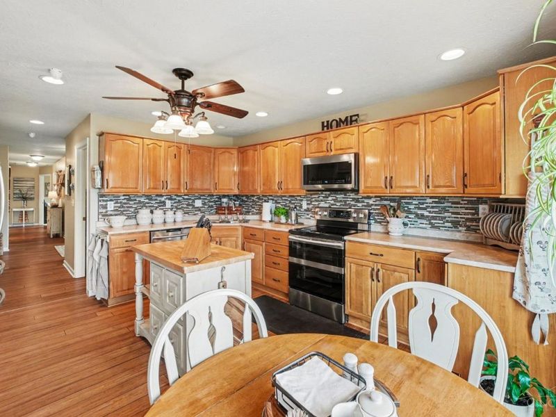 300 Sagewood Court, Monroe, OH 45050 Photo 15