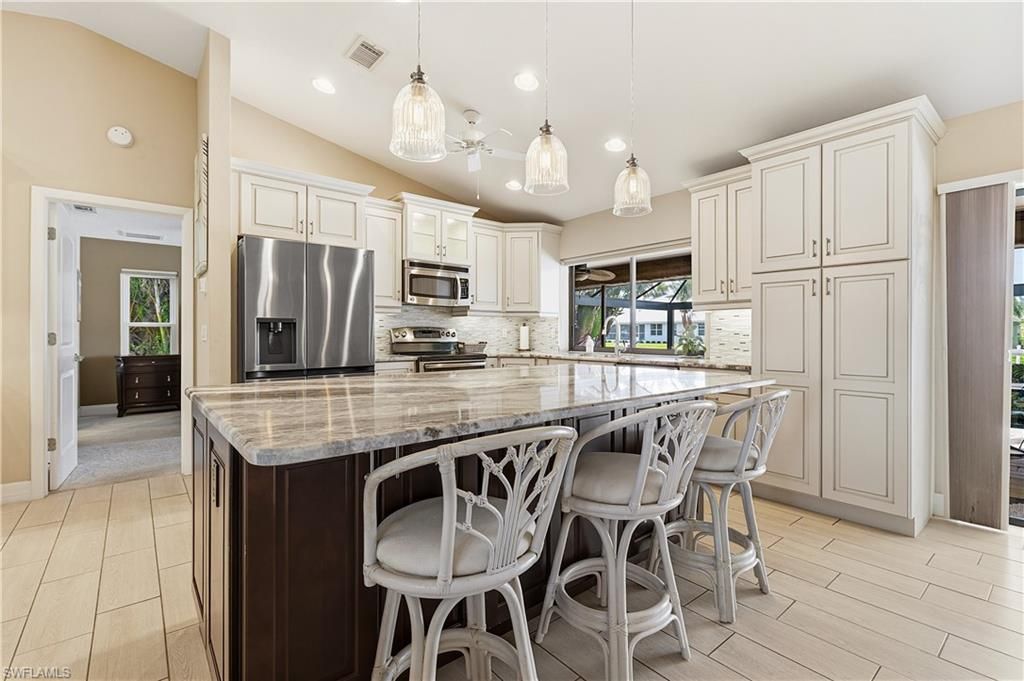 2018 SE 29th St, Cape Coral, FL 33904 Photo