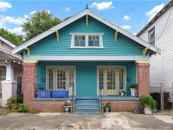 905- 907 PELICAN Avenue, New Orleans, LA 70114