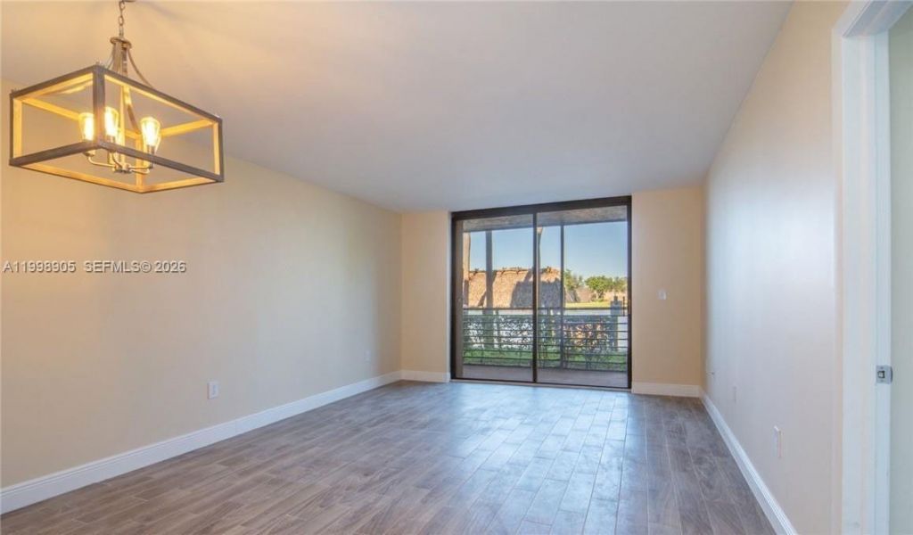 1100 Colony Point Cir, Unit 105, Pembroke Pines, FL 33026 Photo