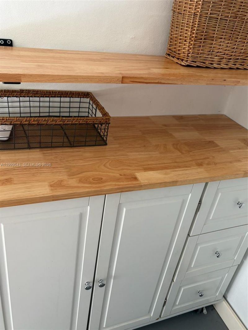 10441 Mahogany Key Cir, Unit 202, Miami, FL 33196 Photo