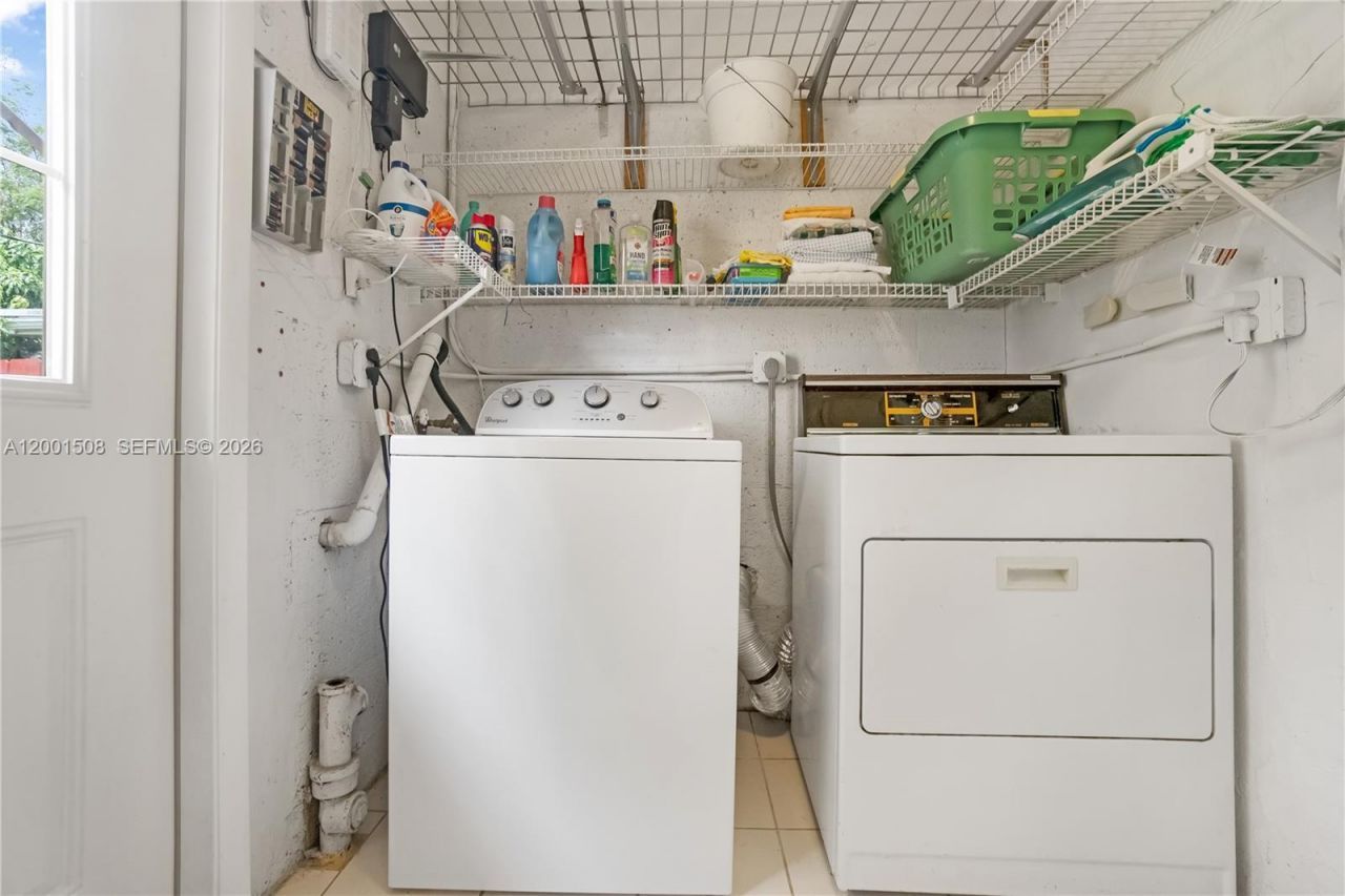 3240 SW 96th Ave, Miami, FL 33165 Photo