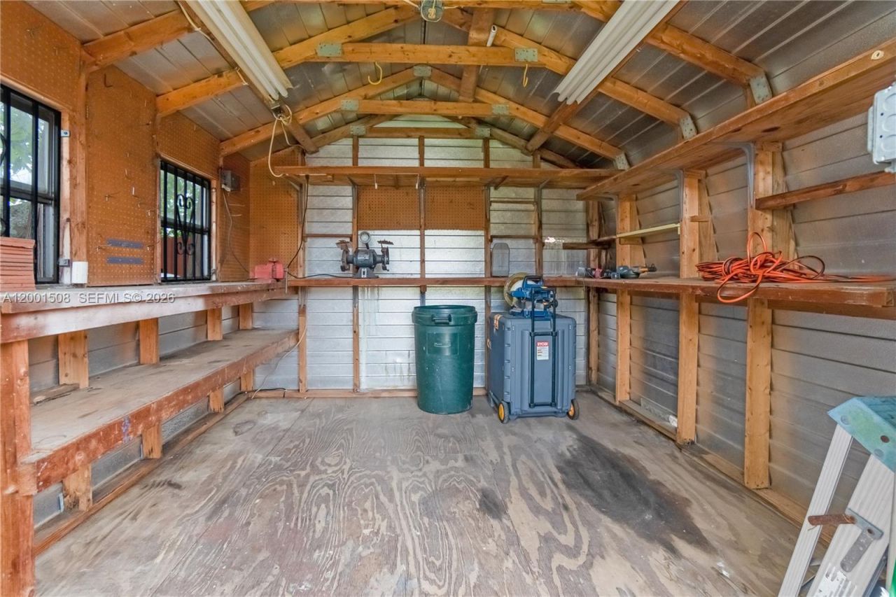 3240 SW 96th Ave, Miami, FL 33165 Photo