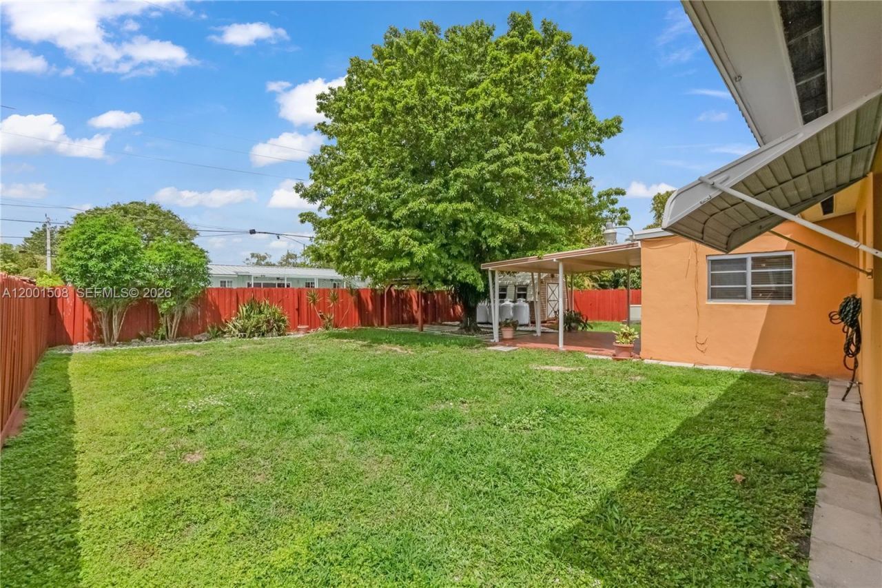 3240 SW 96th Ave, Miami, FL 33165 Photo