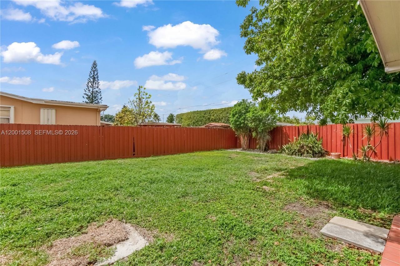 3240 SW 96th Ave, Miami, FL 33165 Photo