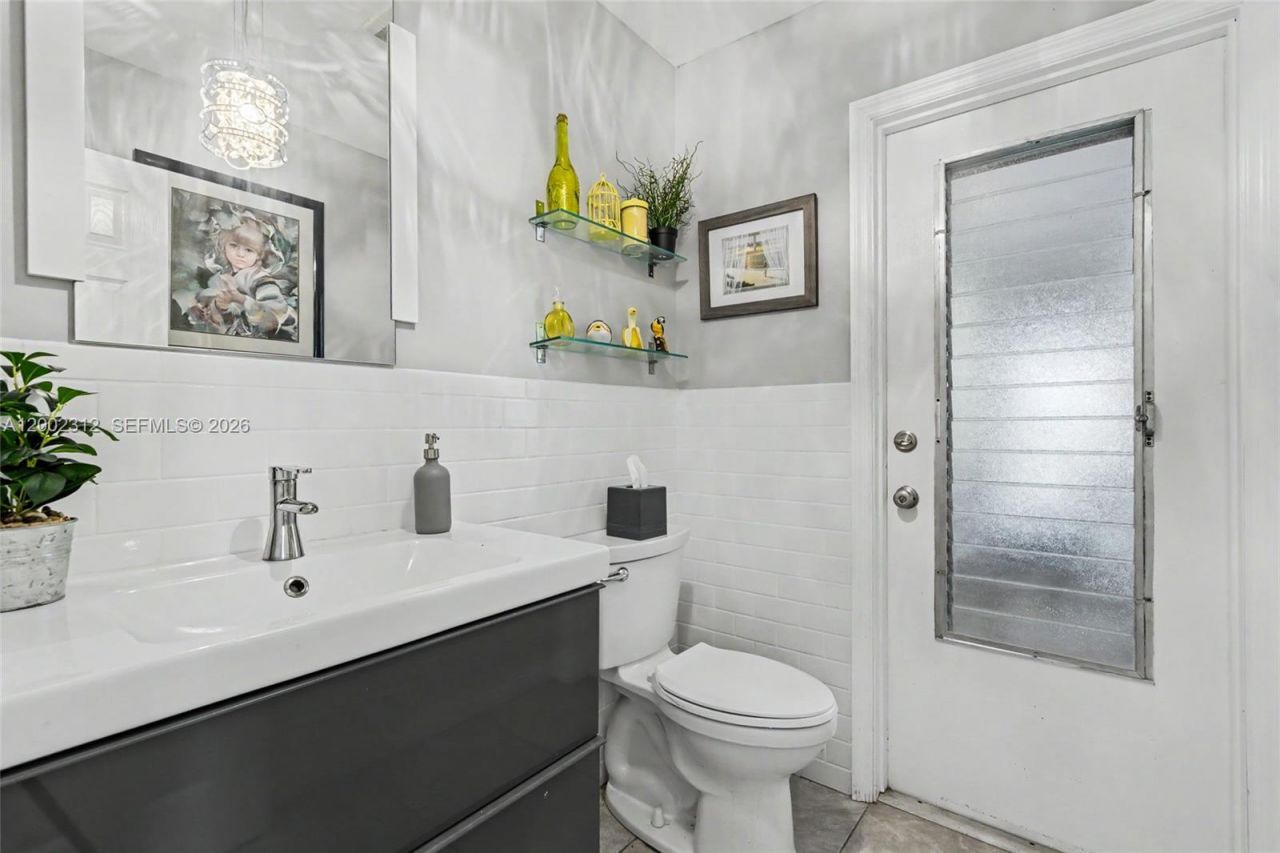 4871 NW 13th Ave, Deerfield Beach, FL 33064 Photo