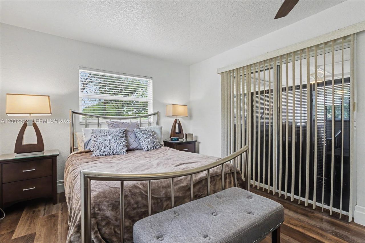 4871 NW 13th Ave, Deerfield Beach, FL 33064 Photo