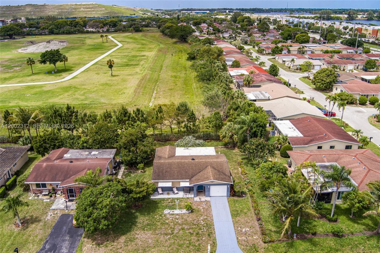 4871 NW 13th Ave, Deerfield Beach, FL 33064 Photo