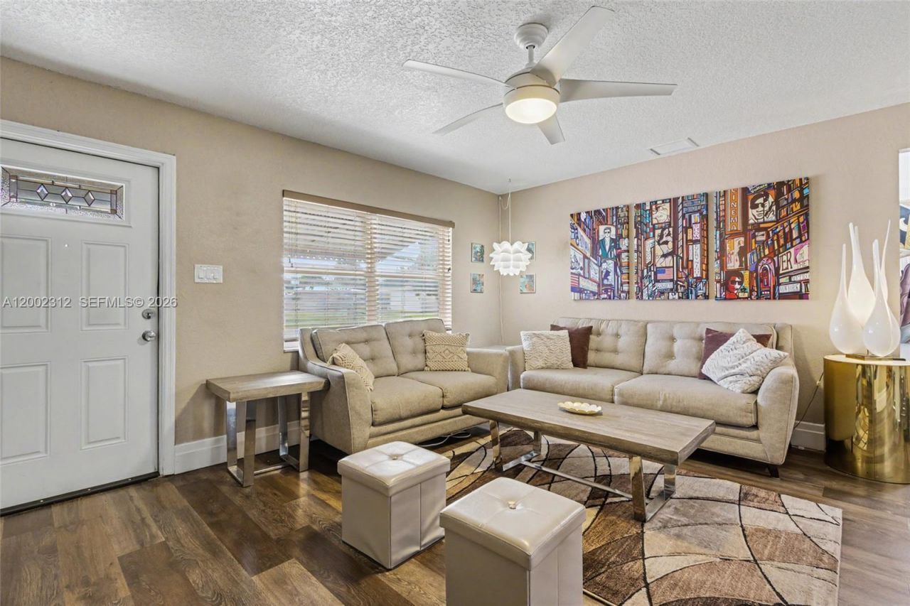 4871 NW 13th Ave, Deerfield Beach, FL 33064 Photo