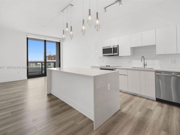 101 Diplomat Pkwy , Unit 805, Hallandale Beach, FL 33009