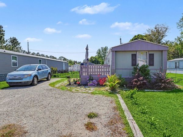 1661 Ursa Major Dr., Myrtle Beach, SC 29575