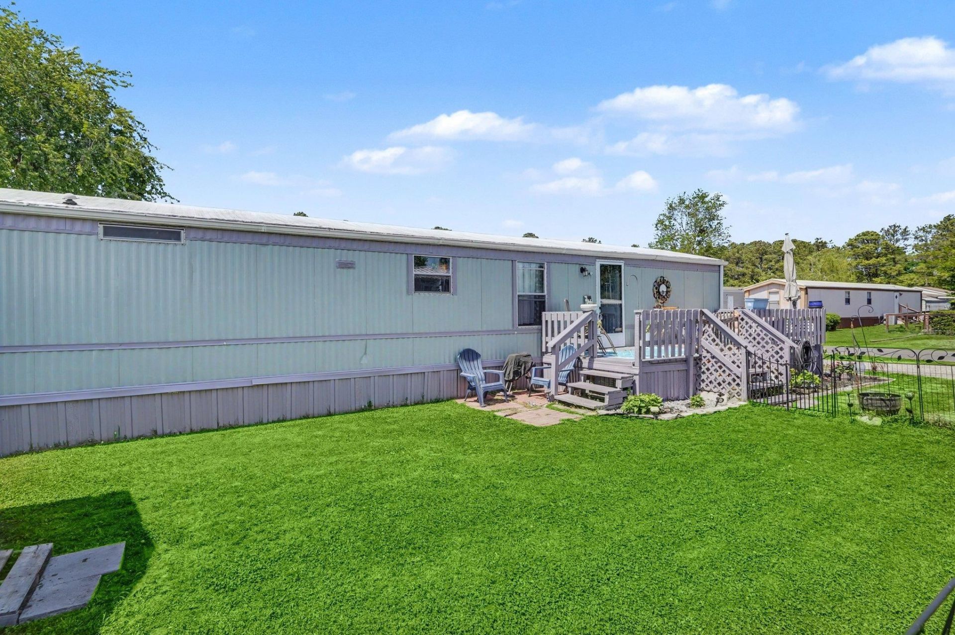 1661 Ursa Major Dr. Photo 5