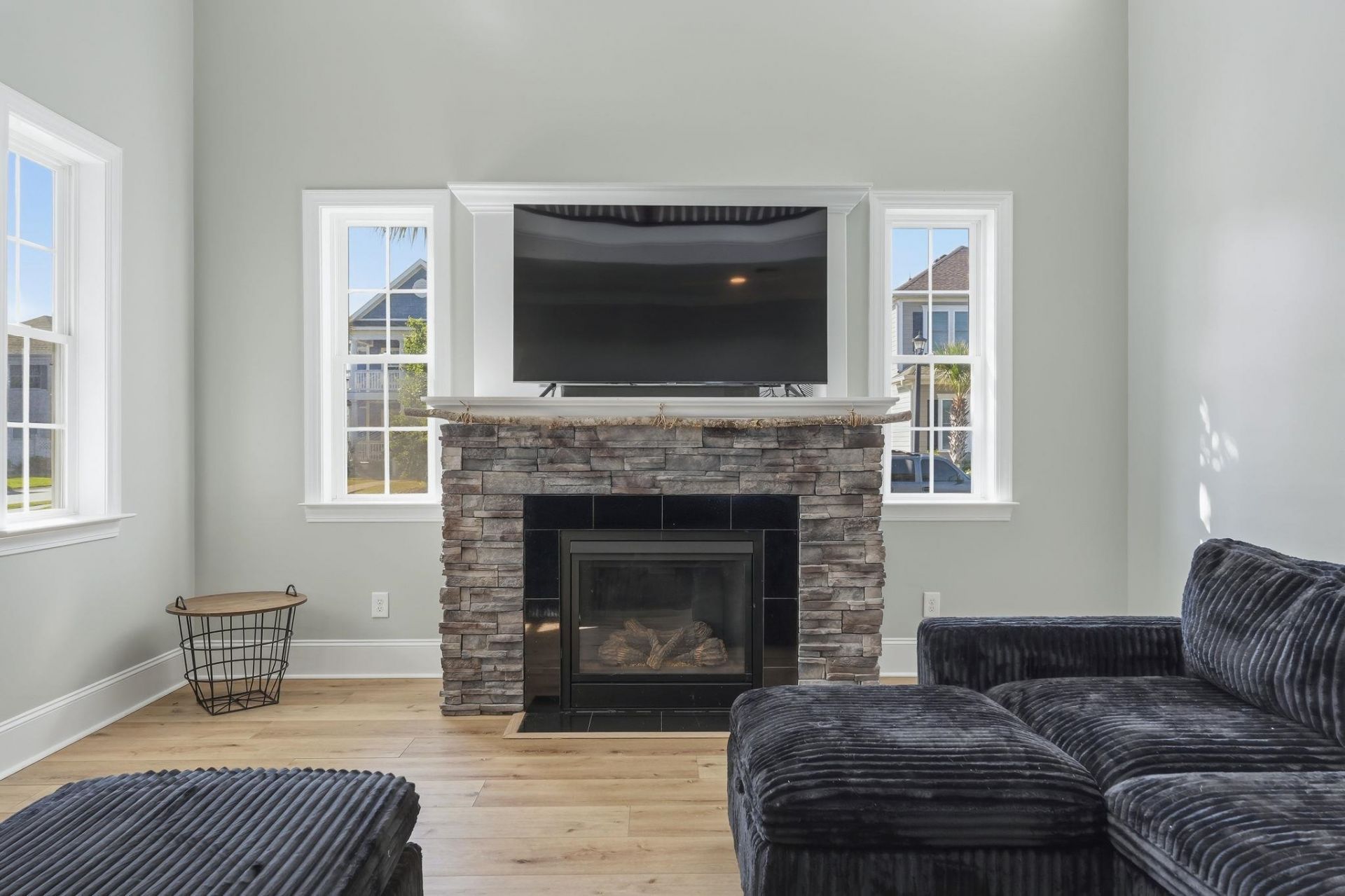 2101 Castille Dr. Photo 10