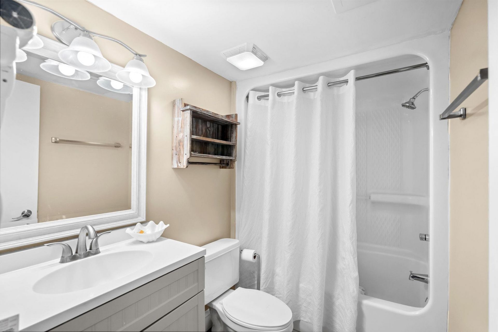 4800 S Ocean Blvd. Photo 34