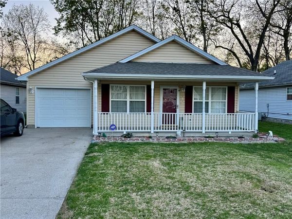 1904 Kenway Place, Middletown, OH 45044