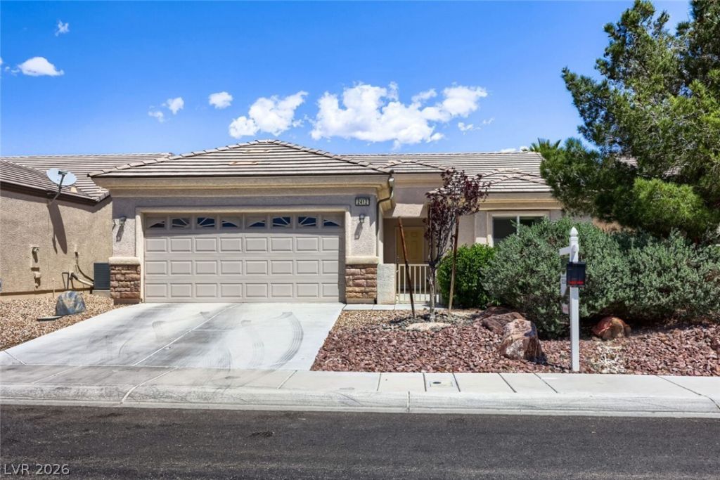 2412 Great Auk Avenue, North Las Vegas, NV 89084