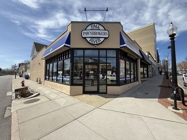 268-270 Union St, New Bedford, MA 02740