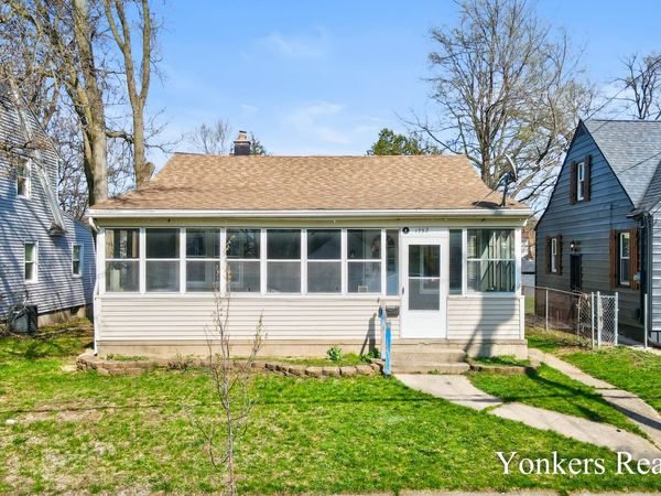 1732 Silver Avenue SE, Grand Rapids, MI 49507