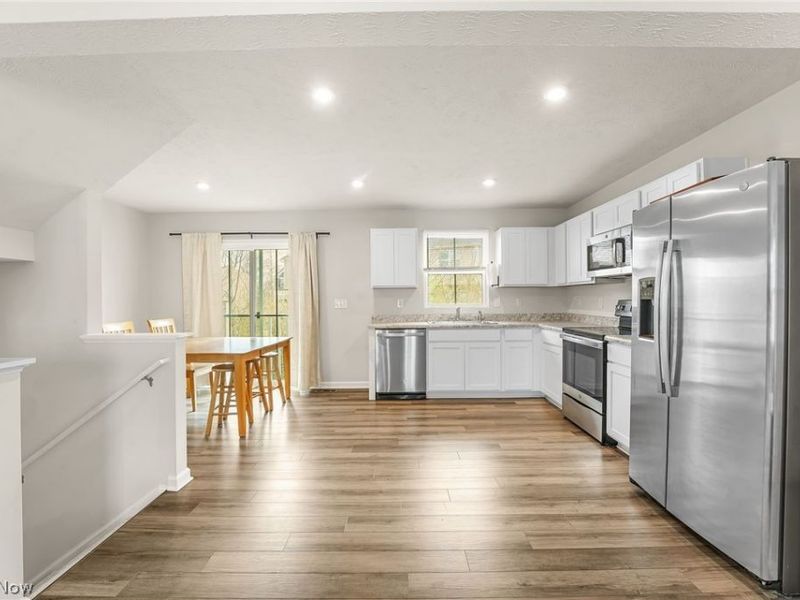 113 Palm Court, Painesville, OH 44077 Photo 5