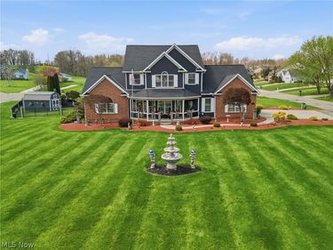 11186 Whitetail Run Street NW, Bolivar, OH 44612