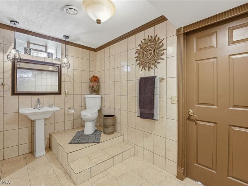 11186 Whitetail Run Street NW, Bolivar, OH 44612 Photo 43