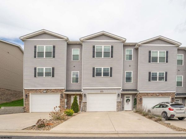 2060 Mountain Ash Lane, Morgantown, WV 26501