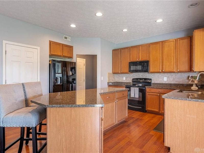 1919 Daffodil Drive, Beavercreek Township, OH 45385 Photo 11