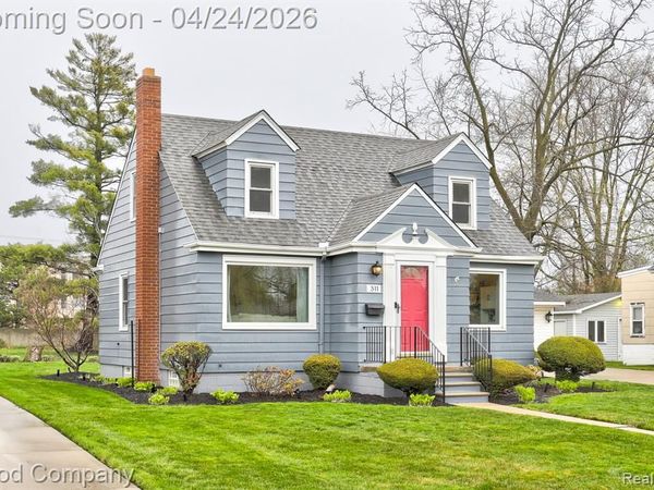 311 Hendrickson Boulevard, Clawson, MI 48017