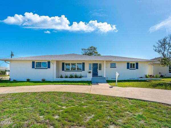 2111 S Peninsula Drive, Daytona Beach, FL 32118