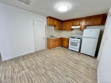 51 Emmett Terrace, Unit G, New Rochelle, NY 10805