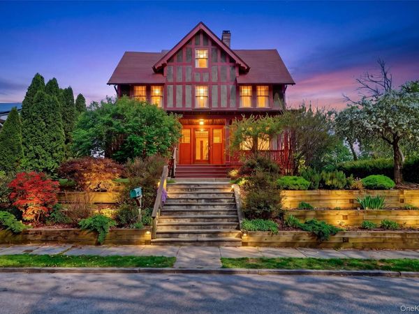 34 Winnebago Road, Yonkers, NY 10710