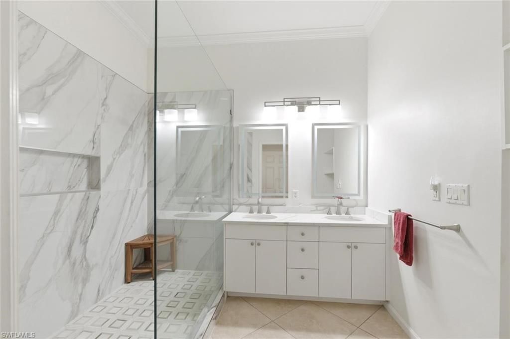6786 Old Banyan Way, Naples, FL 34109 Photo