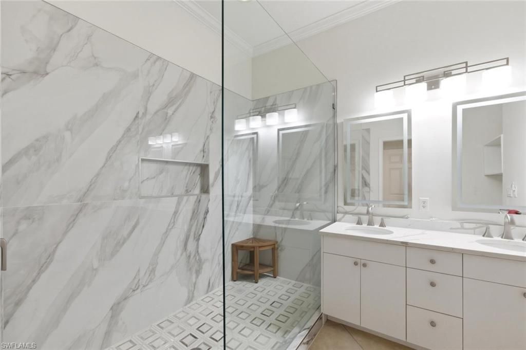 6786 Old Banyan Way, Naples, FL 34109 Photo