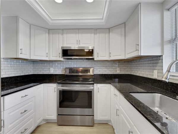 5499 Rattlesnake Hamm RD, Unit 2, NAPLES, FL 34113