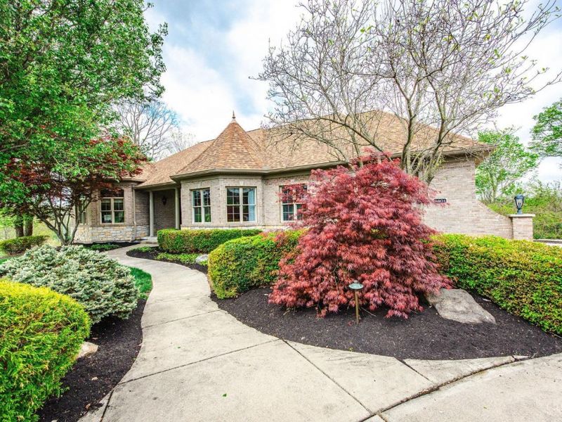 3601 Chadwell Springs Court, Miami Twp, OH 45002 Photo 2