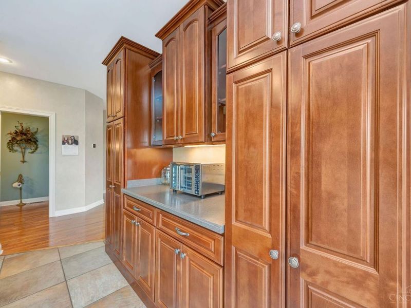 3601 Chadwell Springs Court, Miami Twp, OH 45002 Photo 8