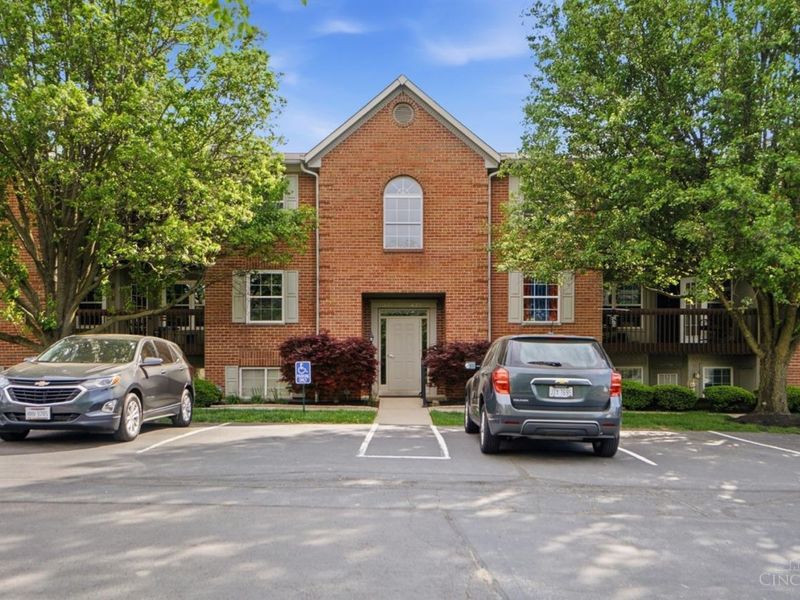 6362 Chimney Court, Mason, OH 45040 Photo 1