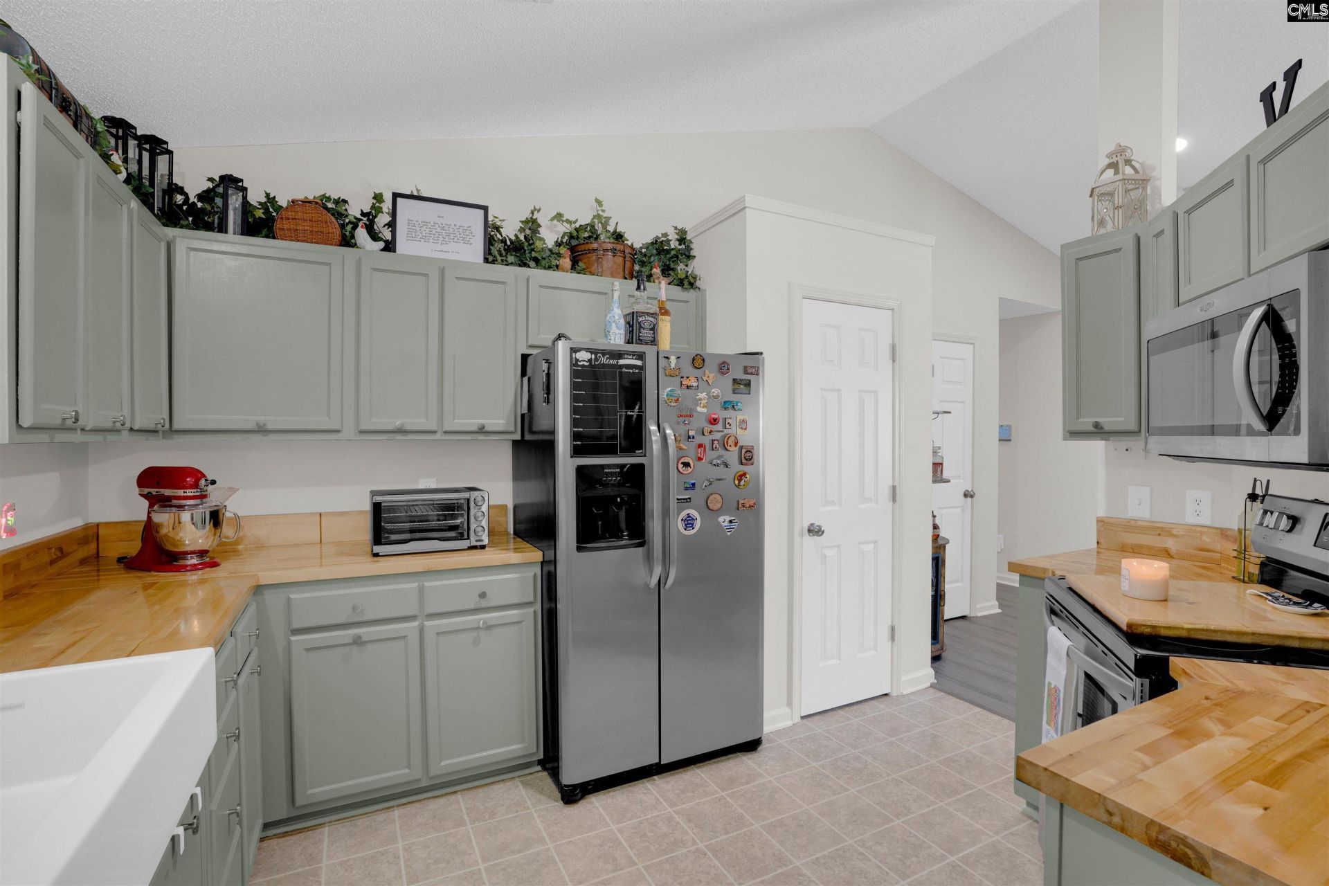 225 Burma Road Photo 6