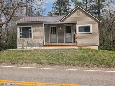 14644 State Route 37 E, Crooksville, OH 43731